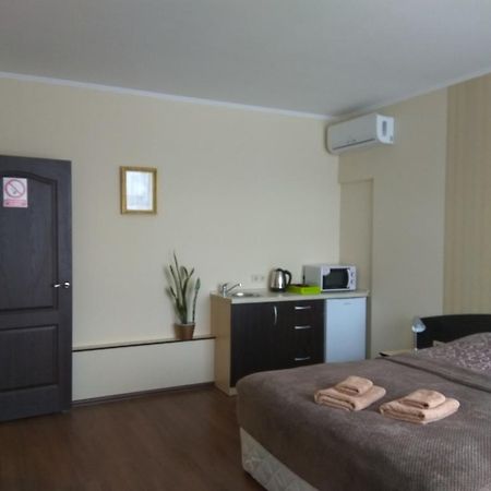 S&M Apartments - Zarichna Kyiv Exterior foto